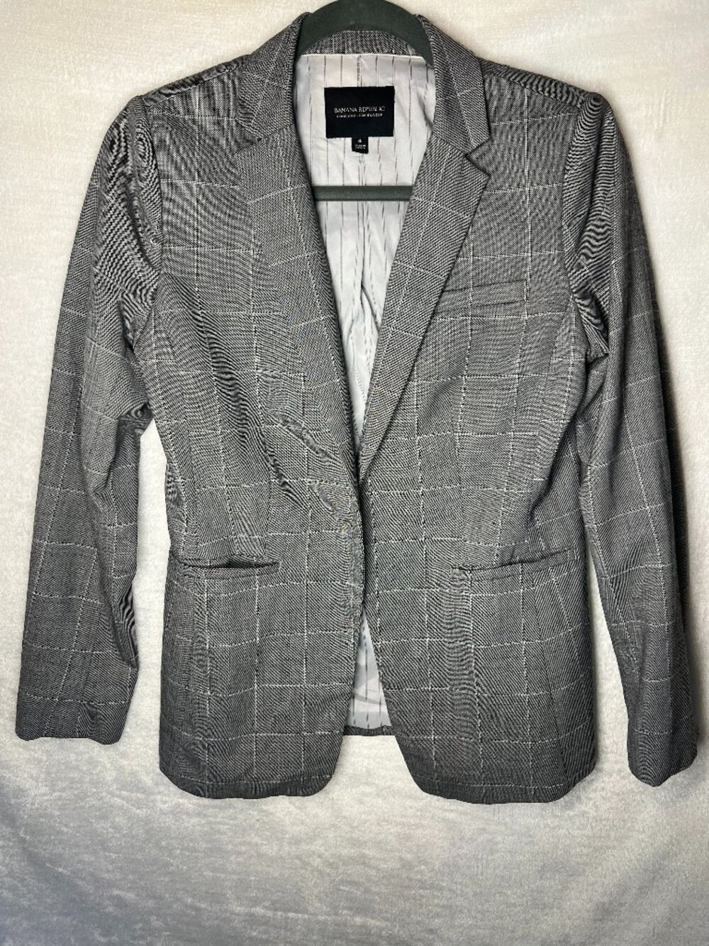Banana Republic long & lean blazer, gray windowpane check sz 4